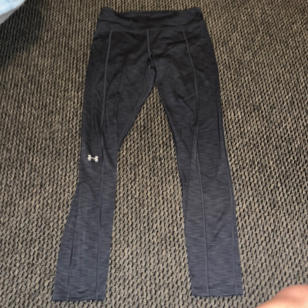 Grey Under Armour Leggings! Size Small
